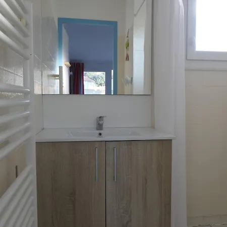 Semesterbostad Maison 4 Personnes Avec Piscine